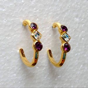 3/4 ring post Gold tone earnings with Faux stones